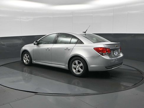 Used 2014 Chevrolet Cruze LT w/ RS Package image 6
