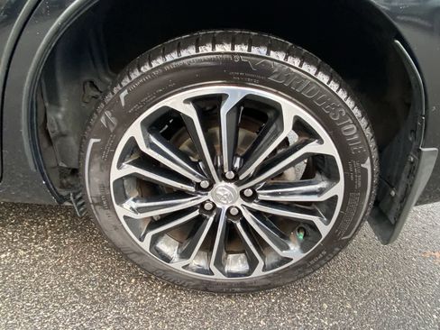 Used 2015 Toyota Corolla S image 18