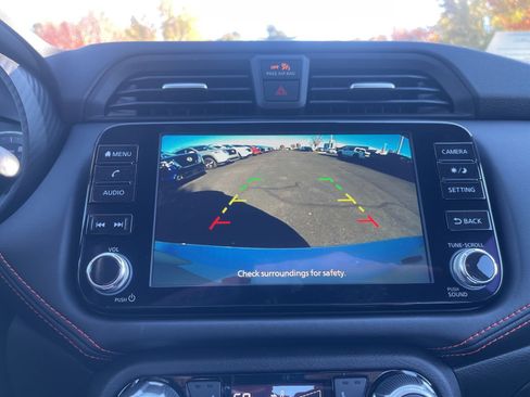 New 2025 Nissan Versa SR w/ Trunk Package image 23