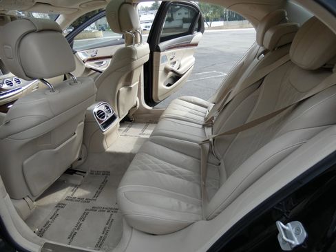 Used 2014 Mercedes-Benz S 550 Sedan image 49