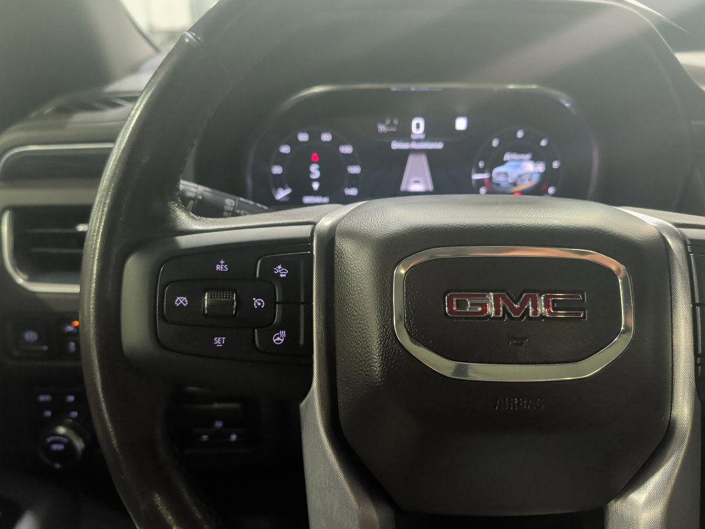 Used 2022 GMC Yukon SLT w/ SLT Luxury Package AWD/4WD image 25