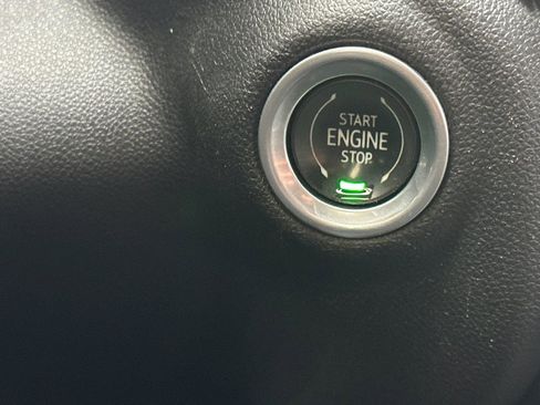 Certified 2022 Chevrolet Silverado 2500 LTZ w/ LTZ Plus Package image 28