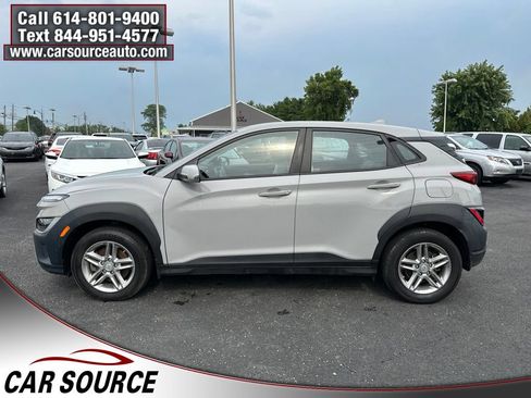 Used 2023 Hyundai Kona SE AWD/4WD image 4