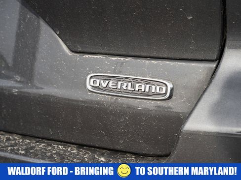 Used 2023 Jeep Grand Cherokee Overland image 9