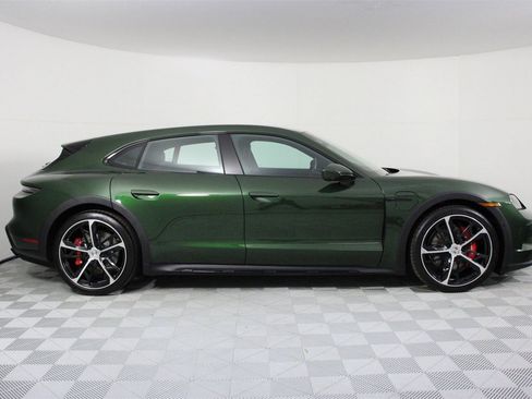 Used 2025 Porsche Taycan 4S image 8