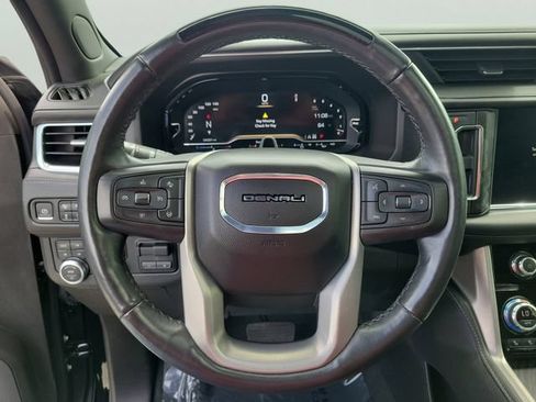 Used 2023 GMC Yukon XL Denali w/ Denali Reserve Package AWD/4WD image 28