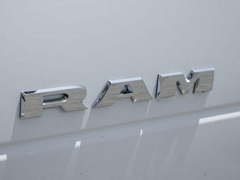 Used 2024 RAM 2500 Big Horn AWD/4WD image 50
