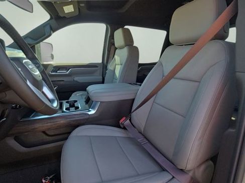 New 2026 GMC Sierra 2500 SLT w/ SLT Premium Package image 35