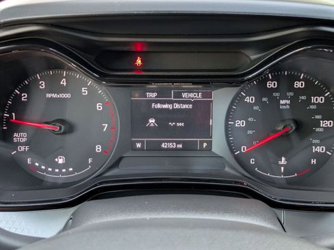 Used 2024 Chevrolet Trax LS w/ LS Convenience Package FWD image 17