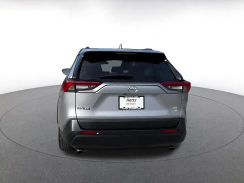 Used 2025 Toyota RAV4 XLE image 12