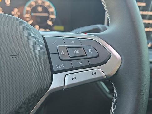 New 2026 Volkswagen Tiguan SE image 20