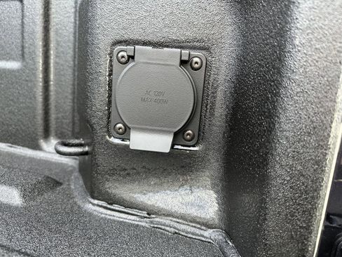 New 2026 GMC Sierra 2500 SLE w/ SLE Value Package; image 33