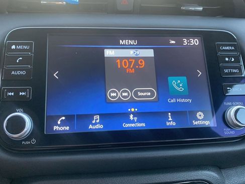 Used 2024 Nissan Kicks SR image 7