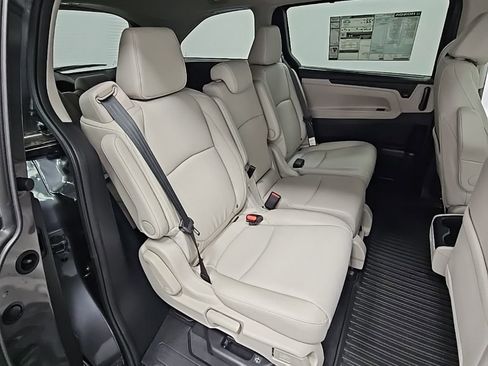 New 2026 Honda Odyssey EX-L image 35