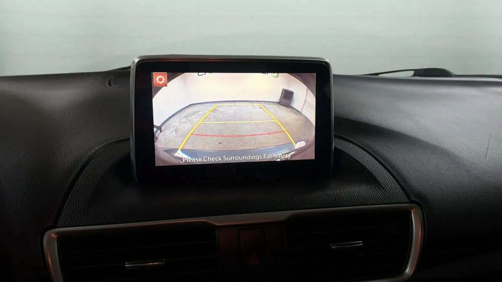 Used 2016 MAZDA MAZDA3 i Sport w/ Preferred Equipment Package FWD image 14