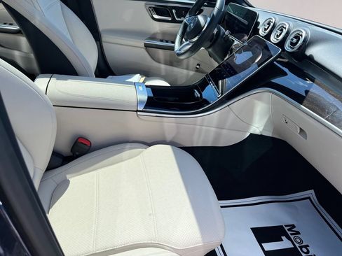 Certified 2026 Mercedes-Benz C 300 4MATIC Sedan image 14