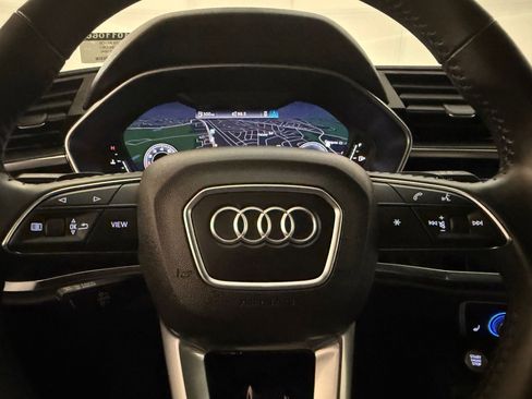 Used 2020 Audi Q3 2.0T Premium Plus AWD/4WD image 18