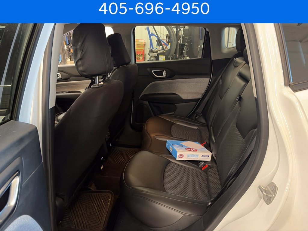 Used 2022 Jeep Compass Latitude w/ Convenience Group AWD/4WD image 8