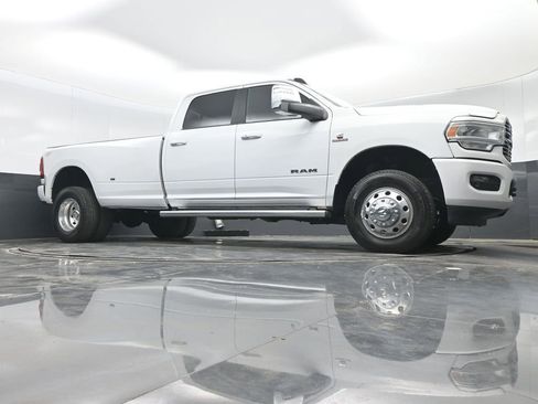 Used 2023 RAM 3500 Laramie AWD/4WD image 43