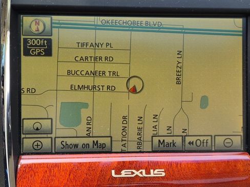 Used 2011 Lexus ES 350 FWD image 9
