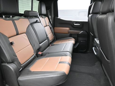 Used 2021 Chevrolet Silverado 1500 High Country AWD/4WD image 32