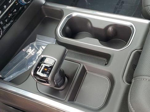 New 2026 GMC Sierra 1500 SLT w/ SLT Premium Package image 20