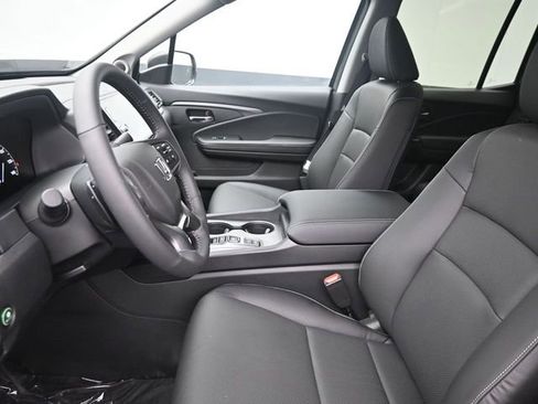 New 2026 Honda Ridgeline RTL image 17