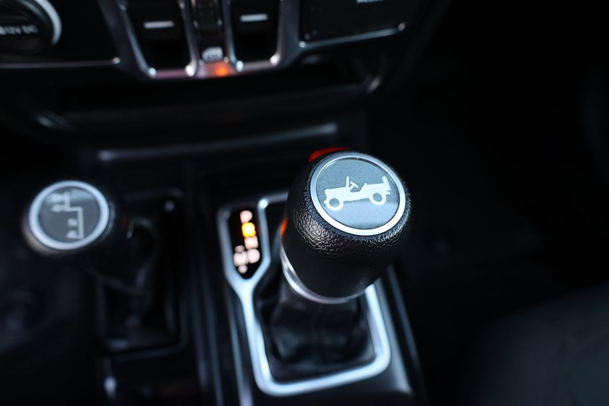 Used 2020 Jeep Wrangler Unlimited Sport S AWD/4WD image 28