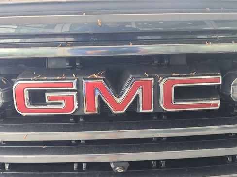 Certified 2019 GMC Sierra 1500 AT4 w/ AT4 Premium Package AWD/4WD image 30