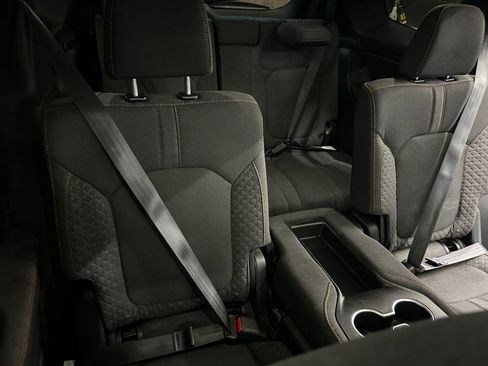 Certified 2023 Honda Pilot Sport image 17