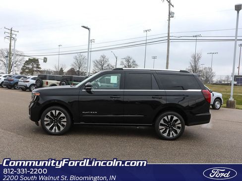 New 2026 Ford Expedition Platinum w/ Driver's Package image 3