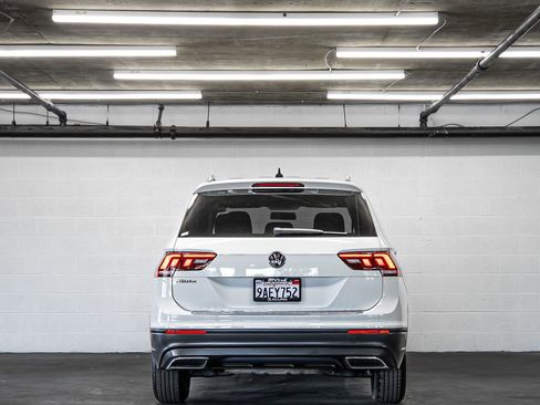 Used 2021 Volkswagen Tiguan S image 4