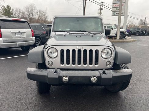 Used 2016 Jeep Wrangler Unlimited Sport w/ Connectivity Group image 29