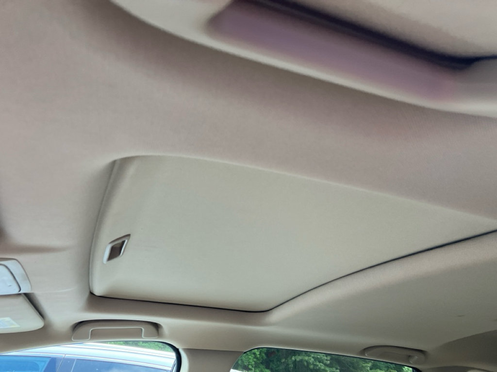Used 2017 Honda CR-V EX-L image 4