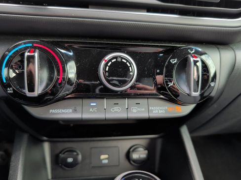 Certified 2023 Hyundai Kona SEL image 18