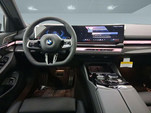 New 2026 BMW 540i xDrive 540i xDrive w/ M Sport Package image 4