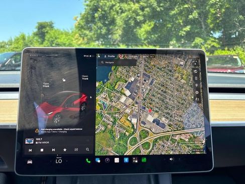 Used 2022 Tesla Model Y Long Range AWD/4WD image 20