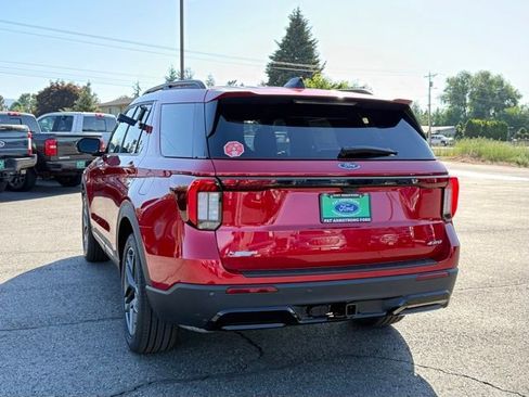 New 2026 Ford Explorer ST-Line AWD/4WD image 3