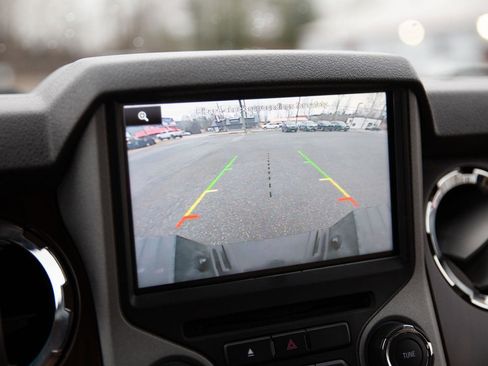 Used 2014 Ford F350 Lariat w/ Lariat Ultimate Package image 17