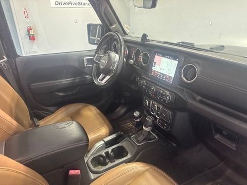 Used 2020 Jeep Wrangler Unlimited Sahara AWD/4WD image 26