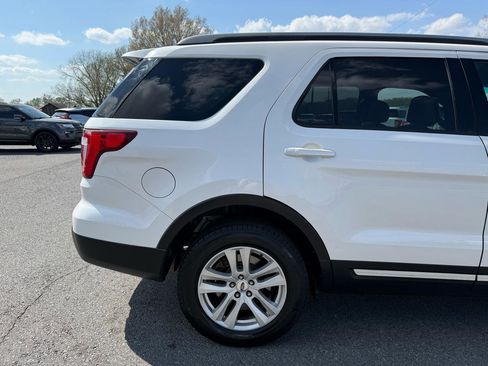 Used 2016 Ford Explorer XLT w/ Equipment Group 202A image 39