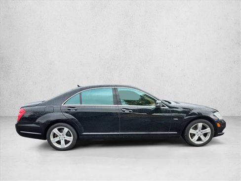 Used 2012 Mercedes-Benz S 550 4MATIC image 6