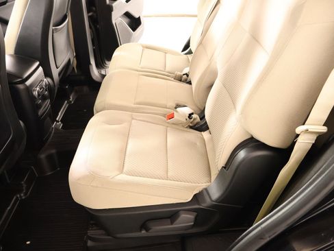 Used 2020 Ford Explorer 4WD image 11