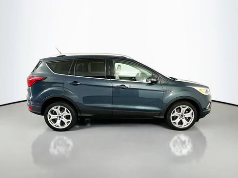 Used 2019 Ford Escape Titanium AWD/4WD image 8