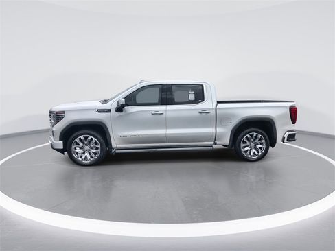 Used 2024 GMC Sierra 1500 Denali w/ Denali Reserve Package image 5