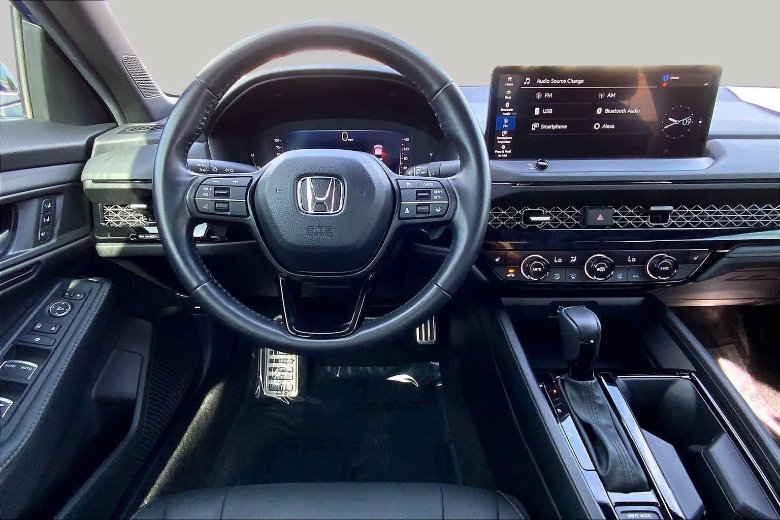 Used 2024 Honda Accord Sport image 5