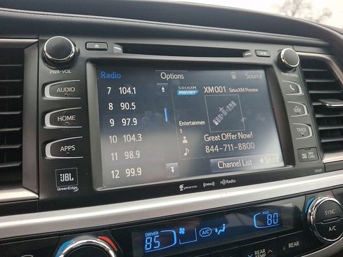 Used 2019 Toyota Highlander Limited Platinum image 20