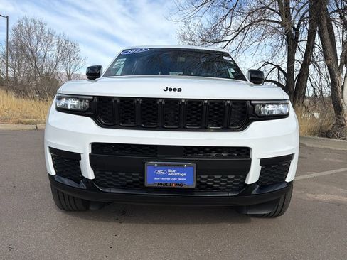 Used 2023 Jeep Grand Cherokee L Altitude image 2