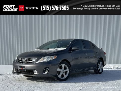Used 2013 Toyota Corolla LE w/ Premium Pkg image 1