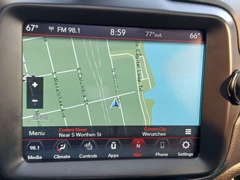 Used 2022 Jeep Renegade Trailhawk w/ Sun/Sound Group image 39